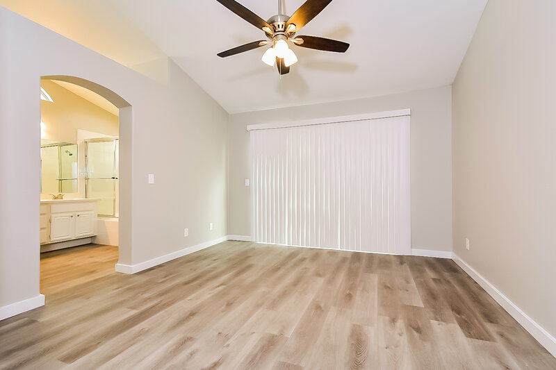 2,285/Mo, 4804 Crimson Glory Ln Las Vegas, NV 89130 Living Room View 3