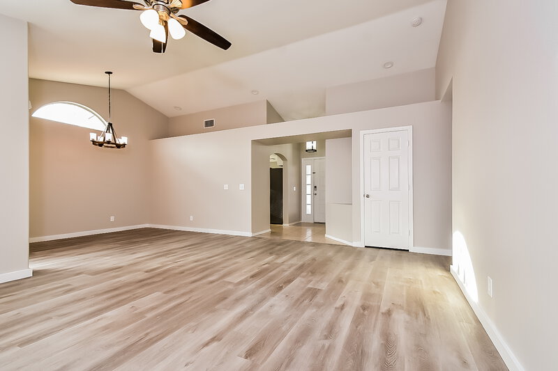 2,285/Mo, 4804 Crimson Glory Ln Las Vegas, NV 89130 Dining Room View