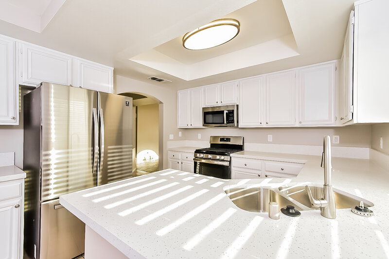 2,285/Mo, 4804 Crimson Glory Ln Las Vegas, NV 89130 Kitchen View 2