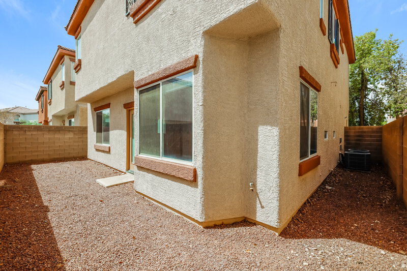 2,175/Mo, 8616 Nature Scene Dr Las Vegas, NV 89139 Rear View