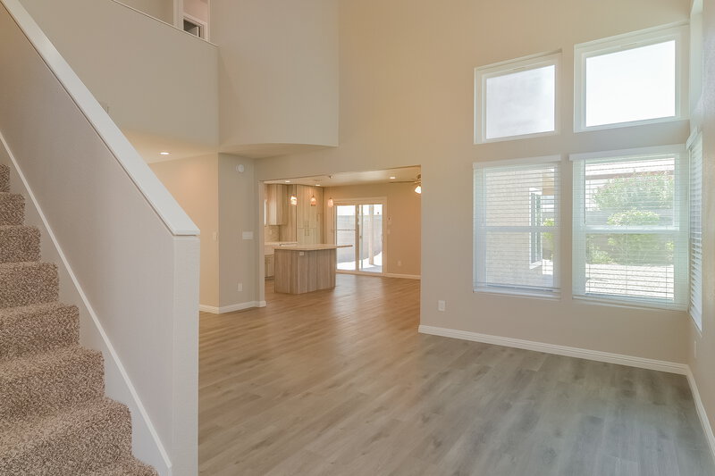 3,270/Mo, 1725 Autumn Rust Dr Las Vegas, NV 89119 Living Room View