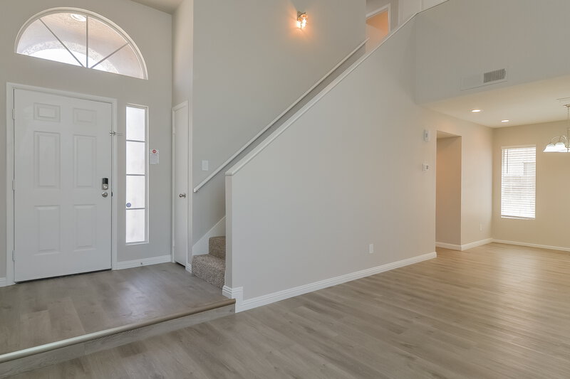 3,270/Mo, 1725 Autumn Rust Dr Las Vegas, NV 89119 Living Room View 2