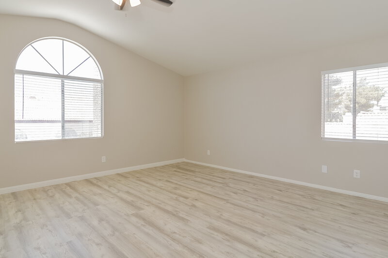 3,270/Mo, 1725 Autumn Rust Dr Las Vegas, NV 89119 Main Bedroom View