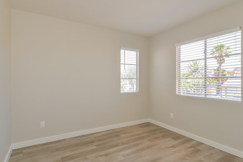 3,270/Mo, 1725 Autumn Rust Dr Las Vegas, NV 89119 Bedroom View 2