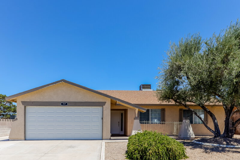 2,135/Mo, 727 Morrocco Dr Henderson, NV 89002 External View