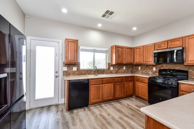 2,175/Mo, 8656 Treasure Trove St Las Vegas, NV 89123 Kitchen View 2