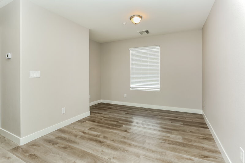 2,095/Mo, 8925 Paula Jean Ave Las Vegas, NV 89149 Bedroom View