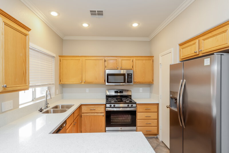 3,140/Mo, 10361 Sunny Ranch Ave Las Vegas, NV 89129 Kitchen View