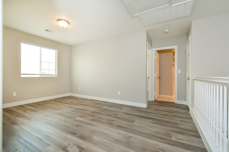 2,125/Mo, 4027 Sparrow Rock St Las Vegas, NV 89129 Loft View
