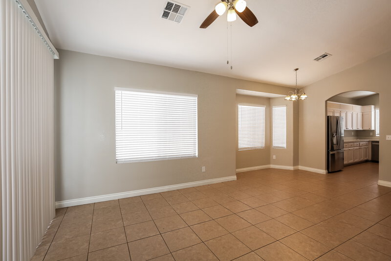 2,095/Mo, 1536 Knoll Heights Ct North Las Vegas, NV 89032 Living Room View 3