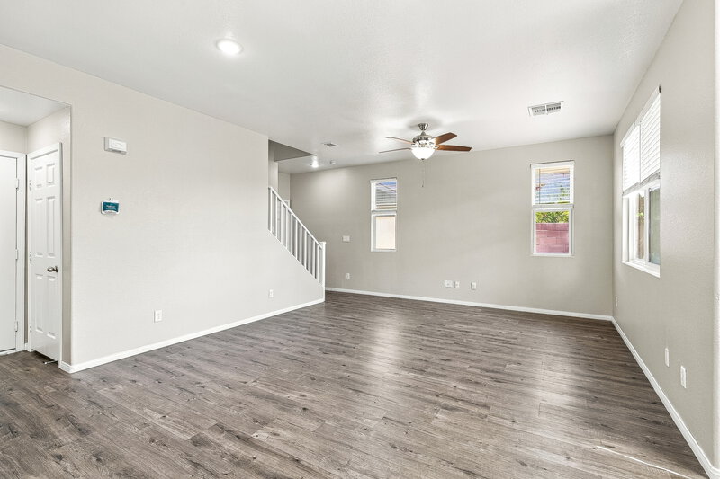 2,330/Mo, 10509 W Gilmore Ave Las Vegas, NV 89129 Dining Room View