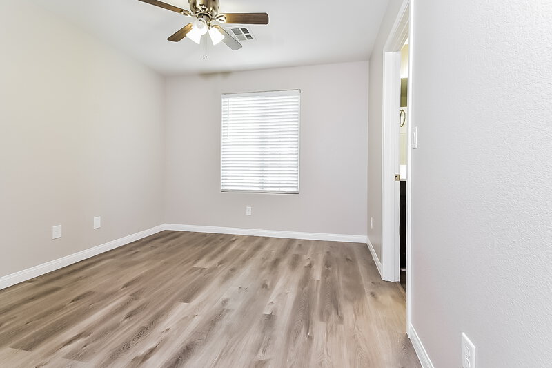 3,300/Mo, 10509 W Gilmore Ave Las Vegas, NV 89129 Bedroom View 2