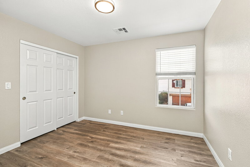 2,330/Mo, 10509 W Gilmore Ave Las Vegas, NV 89129 Bedroom View