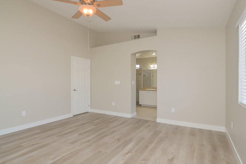 3,140/Mo, 1100 Sport of Kings Ave Henderson, NV 89015 Main Bedroom View 2