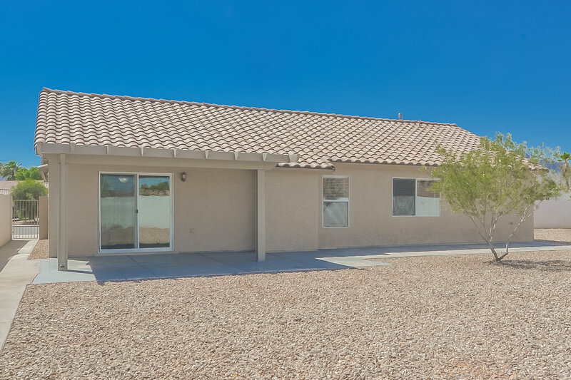 3,140/Mo, 1100 Sport of Kings Ave Henderson, NV 89015 Rear View