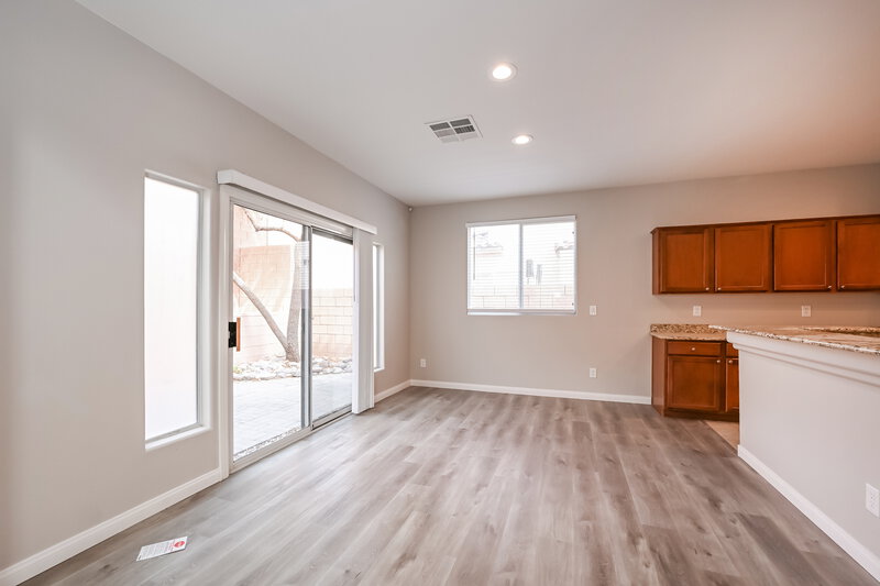 2,260/Mo, 9787 Aleutian St Las Vegas, NV 89178 Dining Room View