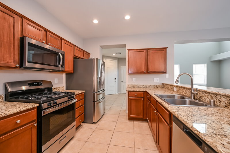 2,260/Mo, 9787 Aleutian St Las Vegas, NV 89178 Kitchen View