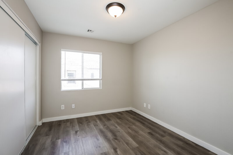 1,960/Mo, 1021 Appaloosa Hills Ave North Las Vegas, NV 89081 Bedroom View 2