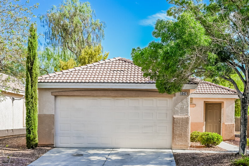 2,035/Mo, 5042 Lunetto Ave Las Vegas, NV 89141 External View