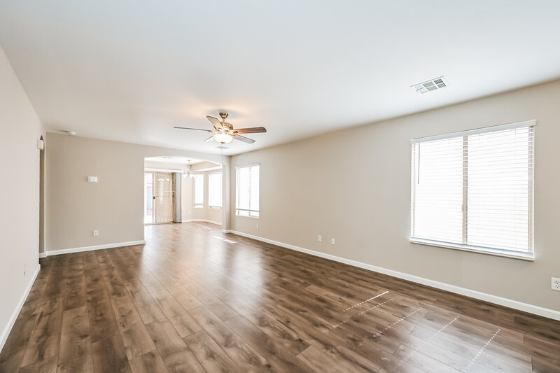 2,035/Mo, 5042 Lunetto Ave Las Vegas, NV 89141 Misc View 2