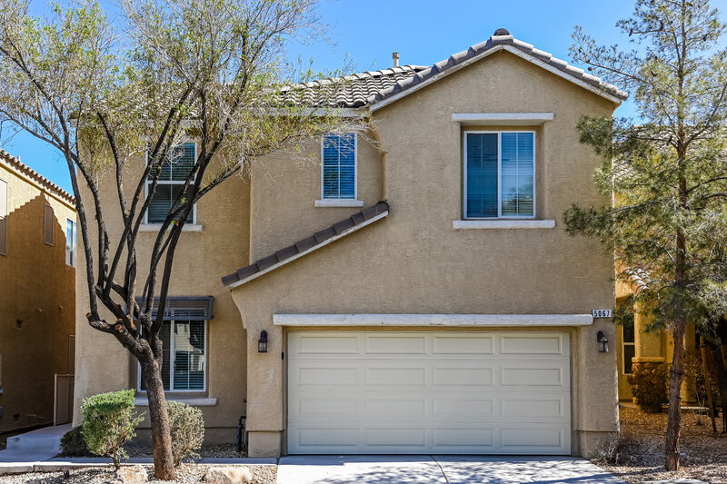 1,990/Mo, 5067 Vacaville Ave Las Vegas, NV 89139 External View