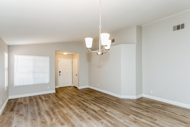 2,780/Mo, 941 Adobe Flat Dr Henderson, NV 89011 Dining Room View 2