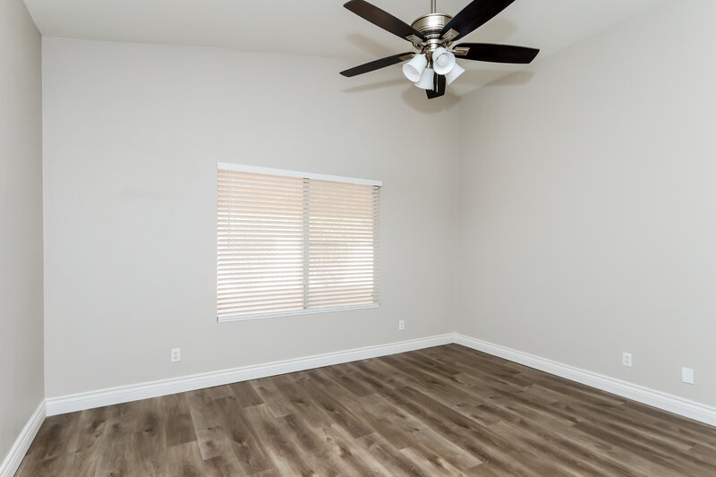 2,780/Mo, 941 Adobe Flat Dr Henderson, NV 89011 Main Bedroom View 2