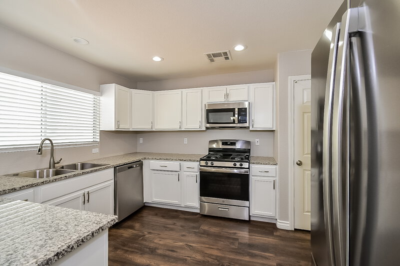 2,990/Mo, 6883 Momentos St Las Vegas, NV 89149 Kitchen View
