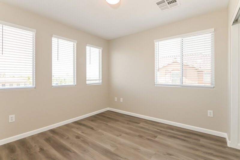 2,020/Mo, 6083 W Dewey Dr Las Vegas, NV 89118 Misc View 10