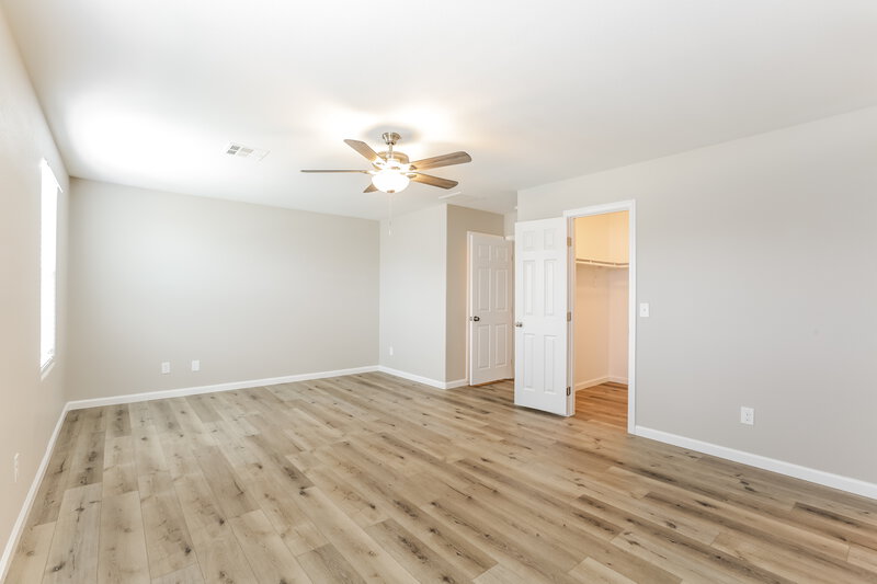 1,940/Mo, 8260 Oliver Twist Ln Las Vegas, NV 89113 Main Bedroom View 2