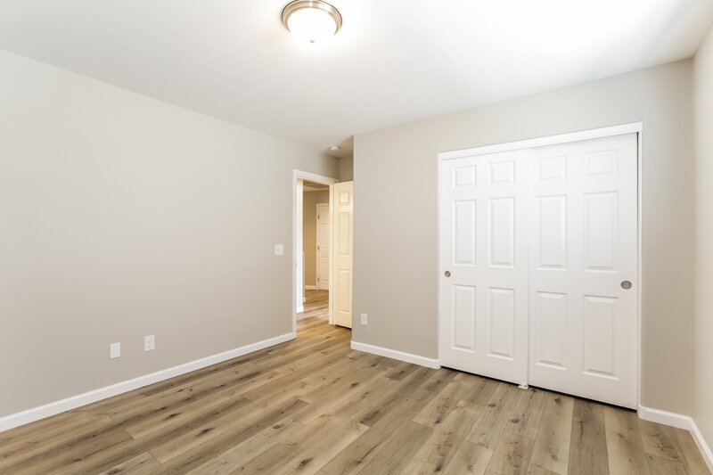 1,940/Mo, 8260 Oliver Twist Ln Las Vegas, NV 89113 Bedroom View 2