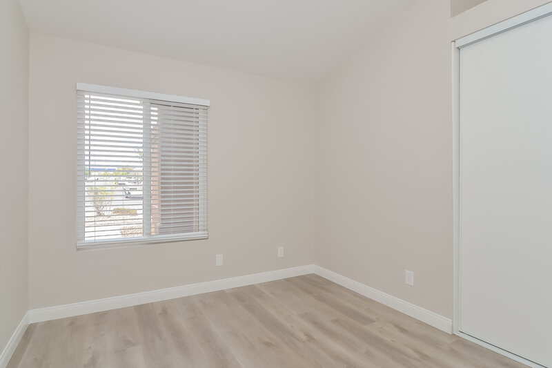 2,180/Mo, 406 Aloha Dr Henderson, NV 89015 Bedroom View 2