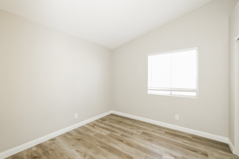 2,020/Mo, 406 Aloha Dr Henderson, NV 89015 Bedroom View 2