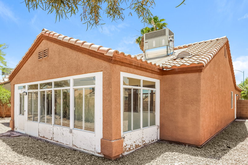 2,020/Mo, 406 Aloha Dr Henderson, NV 89015 Rear View
