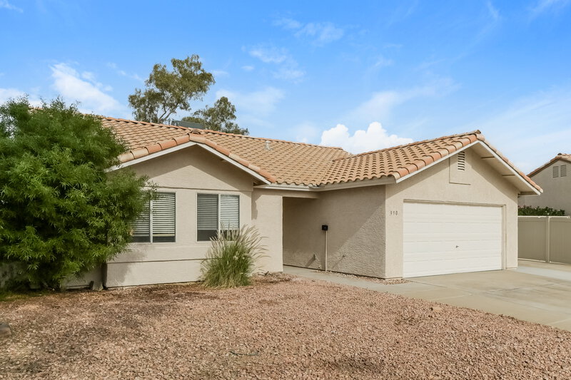 1,960/Mo, 390 Lombardy Cir Henderson, NV 89015 Front View