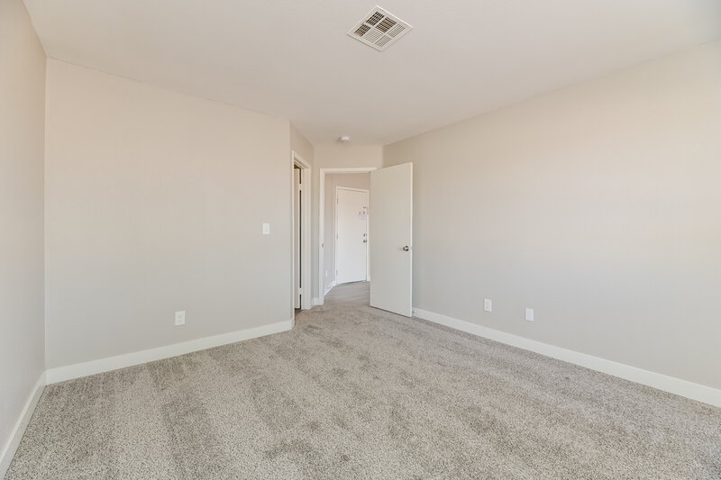 1,960/Mo, 390 Lombardy Cir Henderson, NV 89015 Main Bedroom View 2