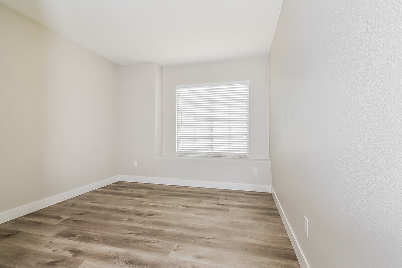 2,030/Mo, 1218 Cobble Lake Ave North Las Vegas, NV 89081 Bedroom View