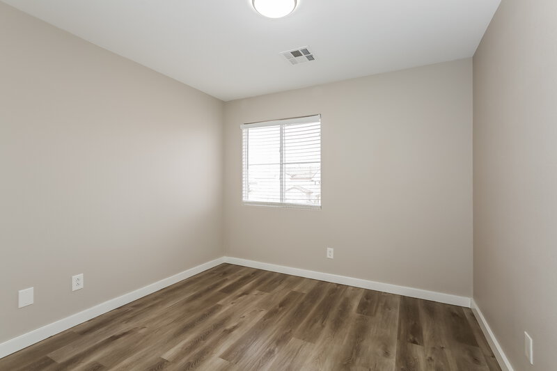 1,785/Mo, 8648 Water Bucket Ave Las Vegas, NV 89143 Bedroom View 2