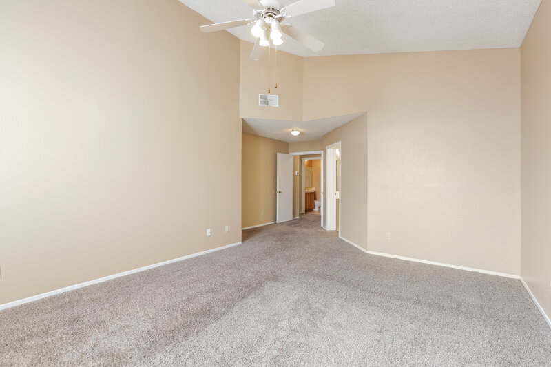 2,285/Mo, 4216 Laurel Hill Dr North Las Vegas, NV 89032 Main Bedroom View