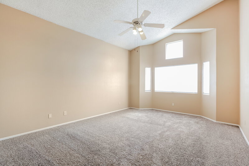 2,285/Mo, 4216 Laurel Hill Dr North Las Vegas, NV 89032 Main Bedroom View 2