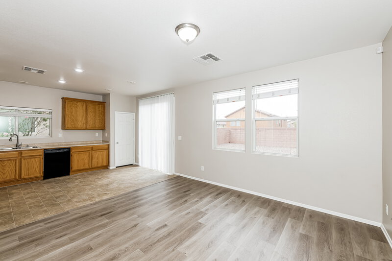 2,295/Mo, 70 Glen Park Ave Las Vegas, NV 89183 Family Room View