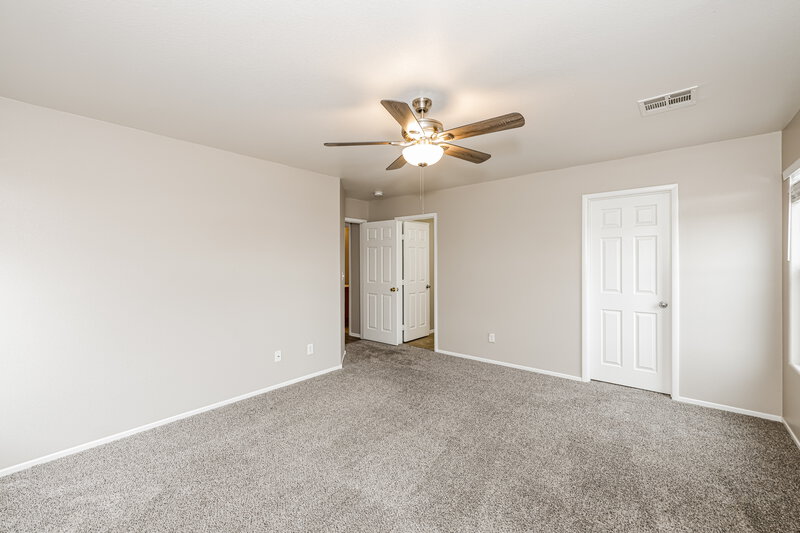 2,295/Mo, 70 Glen Park Ave Las Vegas, NV 89183 Main Bedroom View 2