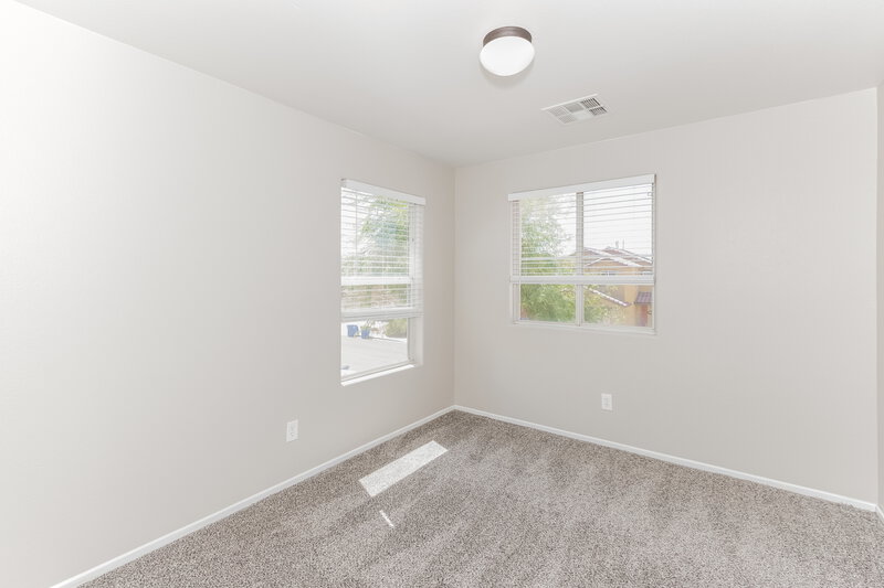 2,275/Mo, 70 Glen Park Ave Las Vegas, NV 89183 Bedroom View 2