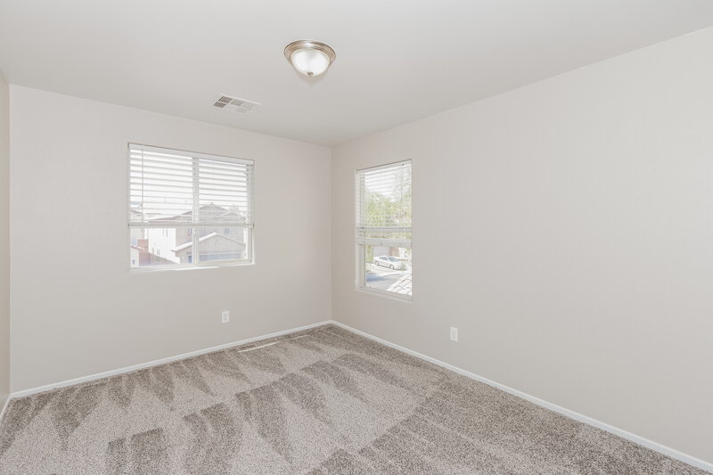 2,275/Mo, 70 Glen Park Ave Las Vegas, NV 89183 Bedroom View 3