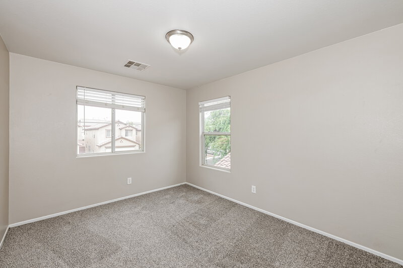 2,295/Mo, 70 Glen Park Ave Las Vegas, NV 89183 Bedroom View 2