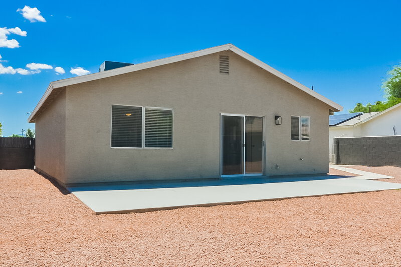 2,095/Mo, 5790 Vecinos Ln Las Vegas, NV 89110 Rear View