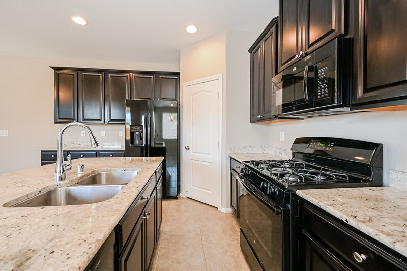 2,010/Mo, 7660 Eastham Bay Ave Las Vegas, NV 89179 Kitchen View 2