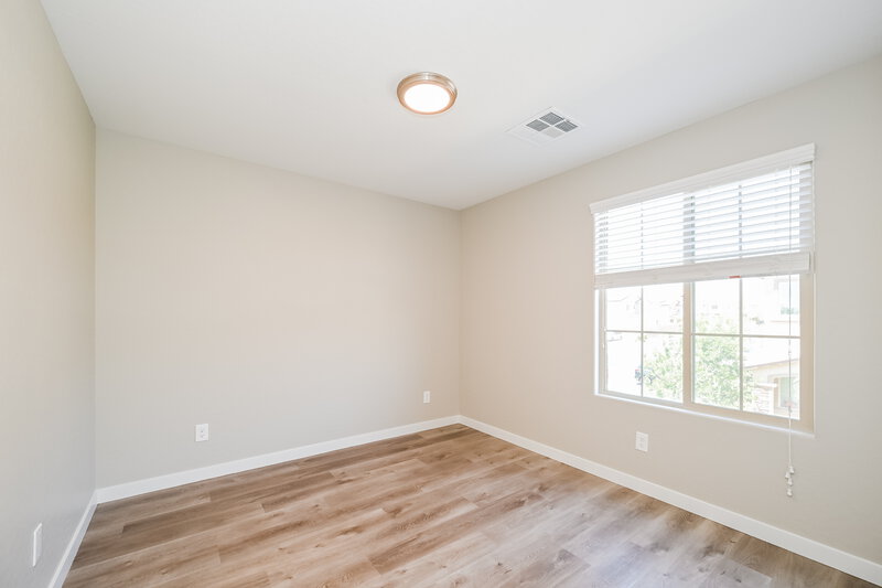 2,010/Mo, 7660 Eastham Bay Ave Las Vegas, NV 89179 Bedroom View 2