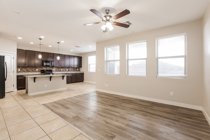 2,125/Mo, 7563 Bethel Cove Ct Las Vegas, NV 89166 Living Room View