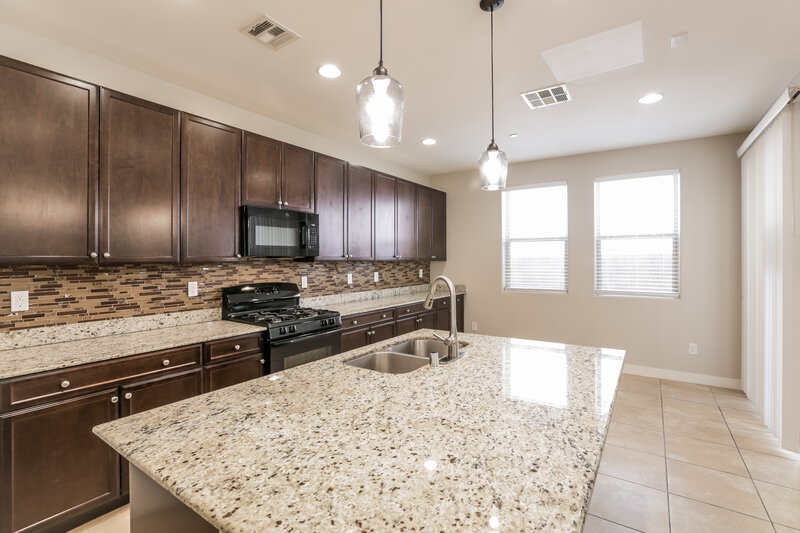 2,125/Mo, 7563 Bethel Cove Ct Las Vegas, NV 89166 Kitchen View